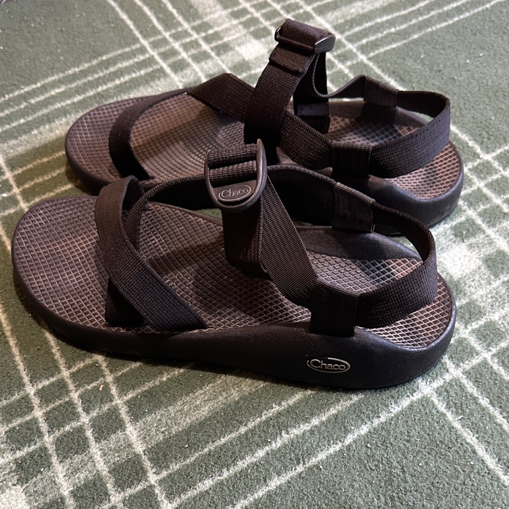 Chaco Black Sport Sandals with Adjustable Webbing Straps size 11